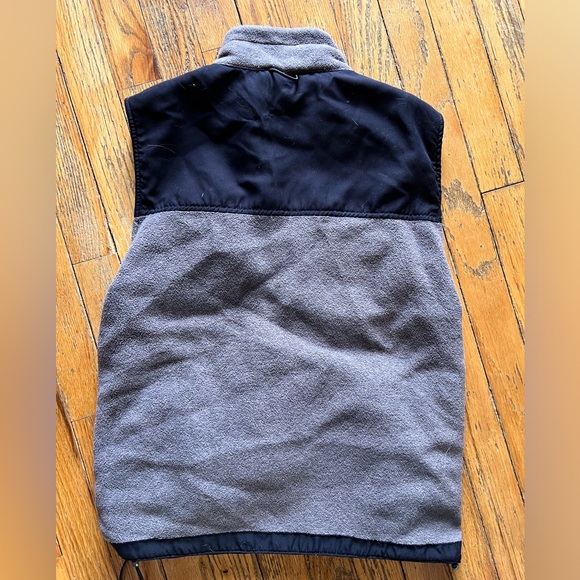 American Expedition reversible fleece vest - Picture 2 of 6